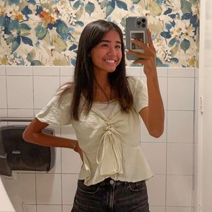 Meet your Posher, Savannah